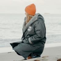 FatStick Weatherproof Fleeced Dry Changing Robe - Black Extra Image 6 Preview
